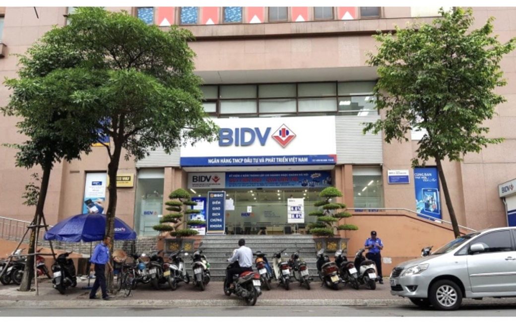 bảo vệ ngân hàng